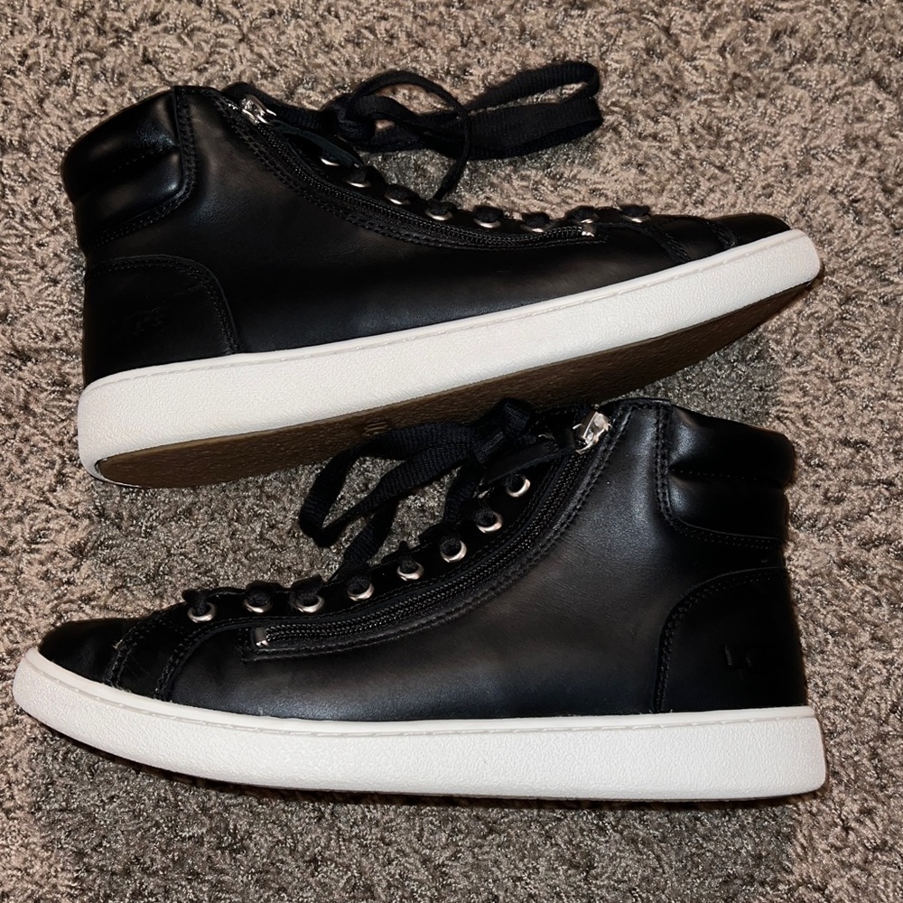 UGG Olive High Top Sneaker 10 PERFECT CONDITION